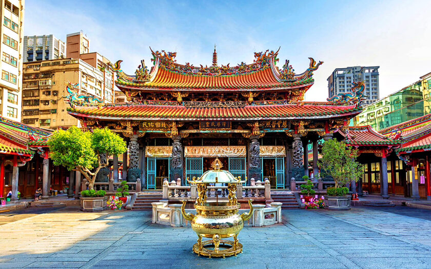 Long Sơn Tự, Đài Loan